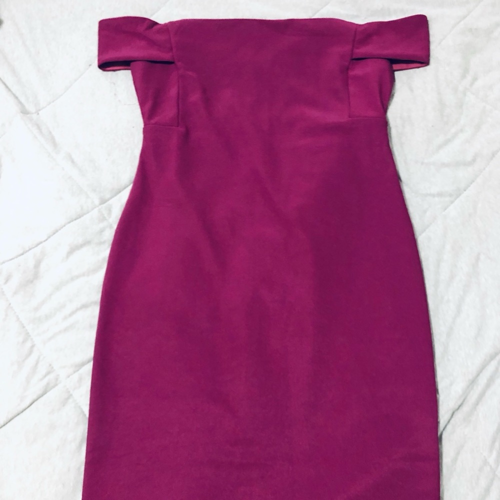 Midi bodycon dress.